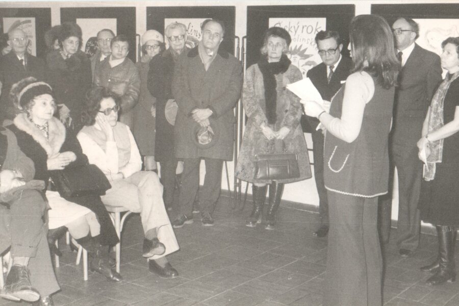 Zprava: N. Dvořáková, M. Doležal, J. Vránová, ?, L. Lefnerová